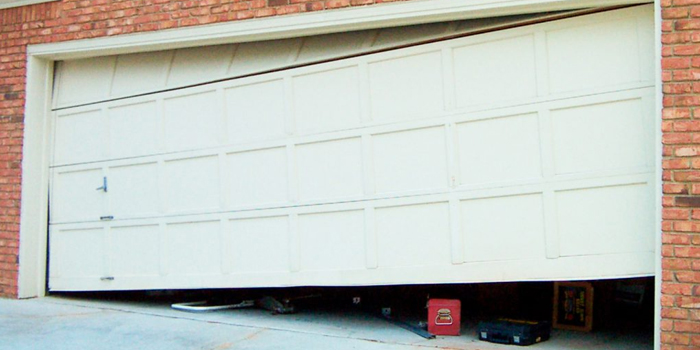 aluminum garage doors services in Broughton East